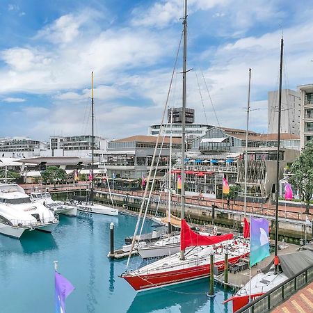 Waterfront Wonder + Cp! Auckland Exterior foto
