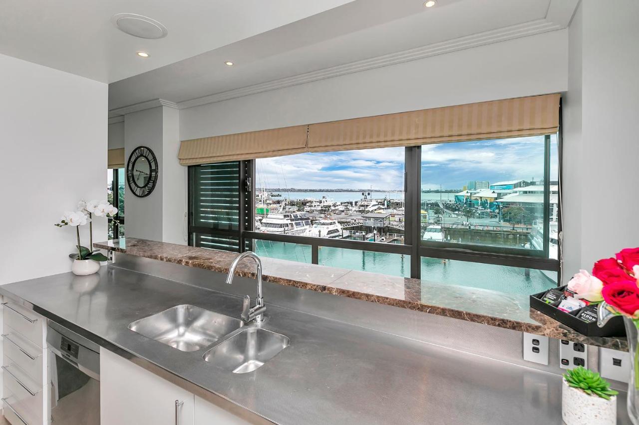 Waterfront Wonder + Cp! Auckland Exterior foto
