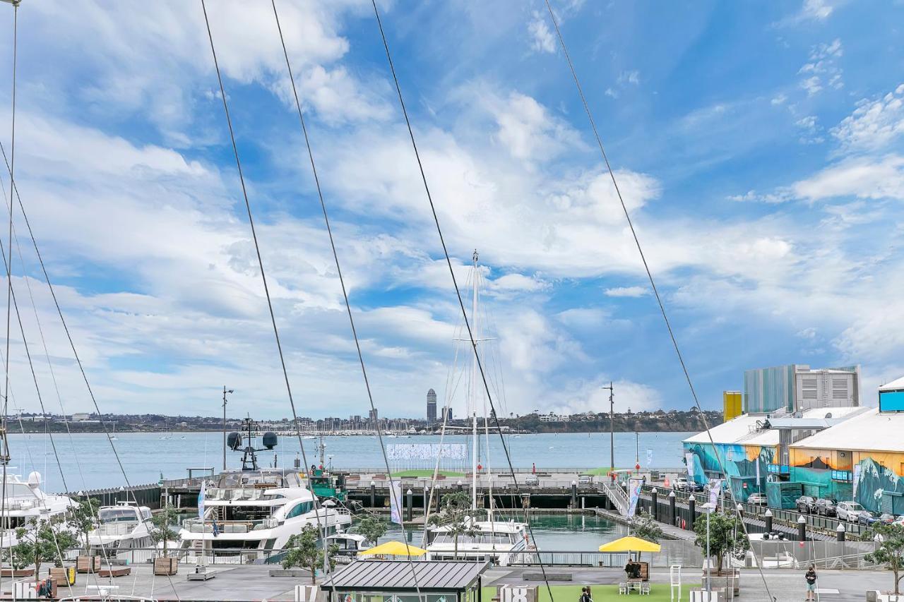 Waterfront Wonder + Cp! Auckland Exterior foto